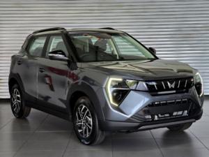 Mahindra XUV 3XO 1.2T AX5 manual - Image 1