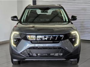 Mahindra XUV 3XO 1.2T AX5 manual - Image 7