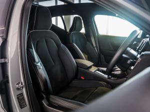 Volvo XC40 Recharge Twin Motor Ultimate - Image 10