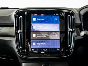 Volvo XC40 Recharge Twin Motor Ultimate - Image 12