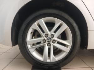 Toyota Corolla hatch 1.2T XS auto - Image 9