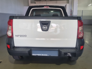 Nissan NP200 1.6i - Image 3