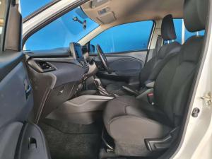 Toyota Starlet 1.5 XS auto - Image 11