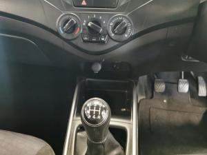 Toyota Starlet 1.4 Xi - Image 17