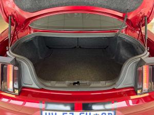 Ford Mustang 5.0 GT fastback auto - Image 10