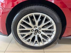 Ford Mustang 5.0 GT fastback auto - Image 5