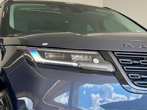 Land Rover Range Rover Velar D300 Dynamic SE - Image 20