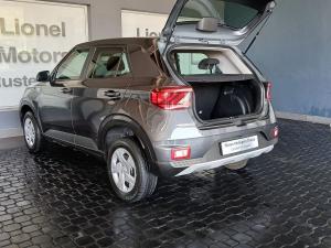 Hyundai Venue 1.0T Motion auto - Image 19