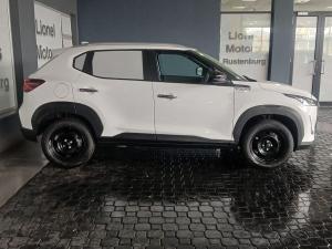 Nissan Magnite 1.0 Move panel van - Image 5