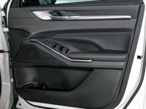 Haval H6 1.5T HEV Ultra Luxury - Image 17