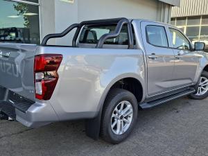 Isuzu D-Max 1.9TD double cab LS auto - Image 4