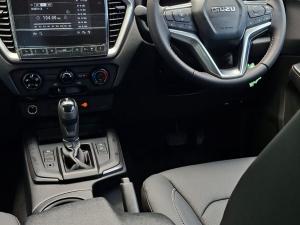 Isuzu D-Max 1.9TD double cab LS auto - Image 15