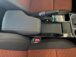 Renault Kiger 1.0 Turbo Intens auto