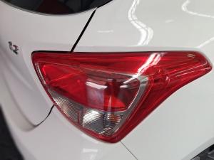 Hyundai Grand i10 1.25 Fluid - Image 8