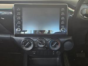 Toyota Hilux 2.4GD-6 Xtra cab Raider auto - Image 10
