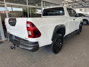 Toyota Hilux 2.8GD-6 Xtra cab 4x4 Legend auto - Image 2