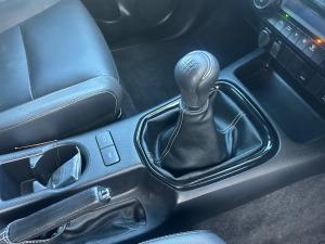 Toyota Hilux 2.8GD-6 double cab Legend manual - Image 12