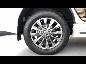 Toyota Land Cruiser 300 3.3D ZX - Image 20