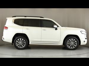 Toyota Land Cruiser 300 3.3D ZX - Image 3