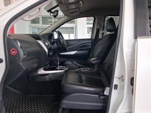 Nissan Navara 2.3D double cab 4x4 LE auto - Image 7