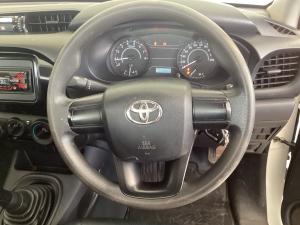 Toyota Hilux 2.0 single cab S (aircon) - Image 8