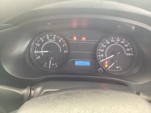 Toyota Hilux 2.0 single cab S (aircon) - Image 9