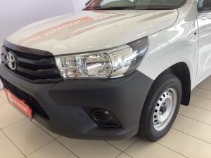 Toyota Hilux 2.0 single cab S (aircon) - Image 13