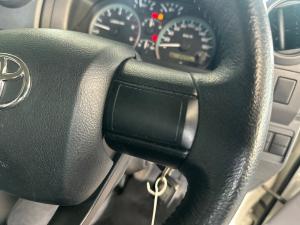 Toyota Land Cruiser 79 4.5D-4D V8 double cab LX - Image 10