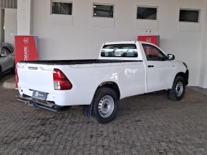 Toyota Hilux 2.4GD-6 4x4 SR - Image 2