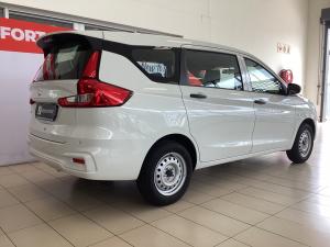 Suzuki Ertiga 1.5 GA - Image 2