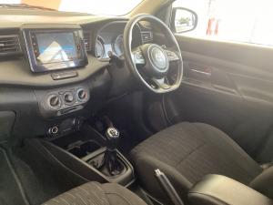 Toyota Rumion 1.5 SX manual - Image 7