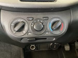 Toyota Rumion 1.5 SX manual - Image 13