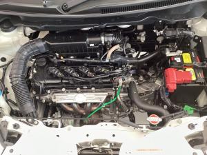Suzuki Ertiga 1.5 GA - Image 13