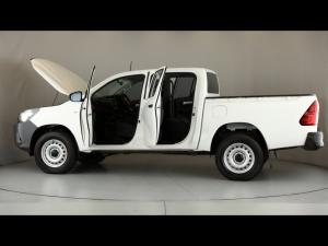 Toyota Hilux 2.4GD-6 double cab 4x4 SR - Image 26