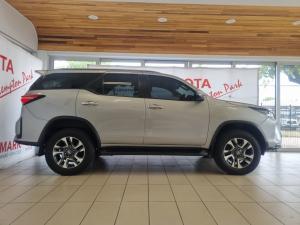 Toyota Fortuner 2.4GD-6 auto - Image 3