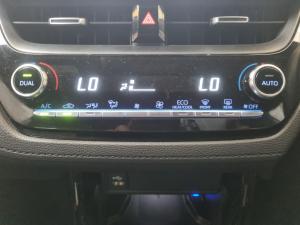 Toyota Corolla Cross 1.8 Hybrid GR-Sport - Image 13