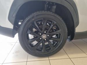 Toyota Corolla Cross 1.8 Hybrid GR-Sport - Image 17