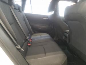 Toyota Corolla Cross 1.8 Xi - Image 16