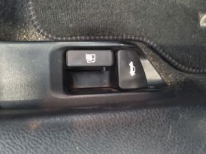 Toyota Corolla 1.8 Prestige - Image 21