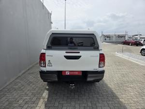 Toyota Hilux 2.8GD-6 double cab 4x4 Raider auto - Image 5