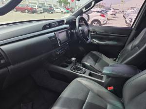 Toyota Hilux 2.8GD-6 double cab 4x4 Raider auto - Image 7