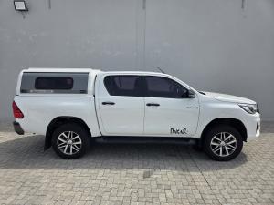 Toyota Hilux 2.8GD-6 double cab 4x4 Raider auto - Image 3