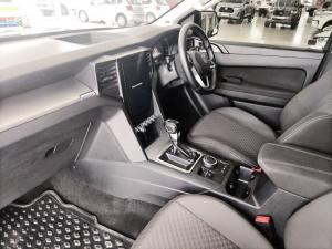 Volkswagen Amarok 2.0TDI 125KW 4MOT Life automatic D/C - Image 7