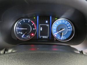 Toyota Fortuner 2.4GD-6 Raised Body automatic - Image 11