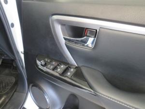 Toyota Fortuner 2.4GD-6 Raised Body automatic - Image 15