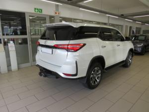 Toyota Fortuner 2.4GD-6 Raised Body automatic - Image 17