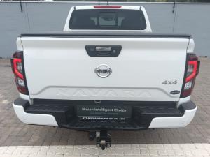 Nissan Navara 2.5DDTI LE/LE Plus 4X4 D/C - Image 5