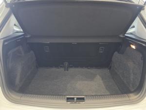 Volkswagen Polo Vivo hatch 1.6 Life - Image 11