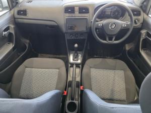 Volkswagen Polo Vivo hatch 1.6 Life - Image 4