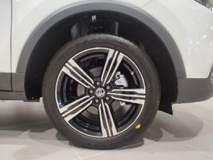 MG ZS 1.5 Luxury - Image 4